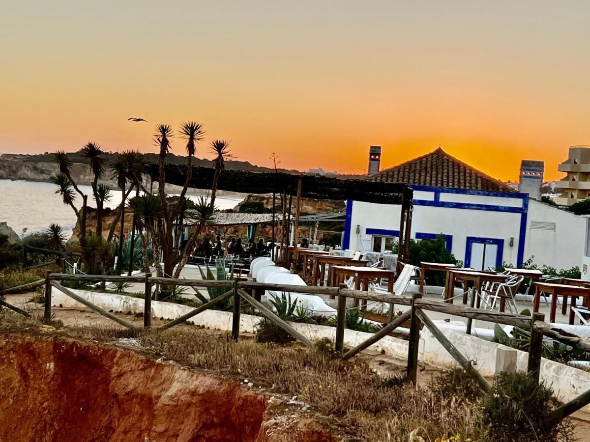 Beach & Sea Apt, Fast Wifi, Airco, Private Parking And Pool Portimao Luaran gambar